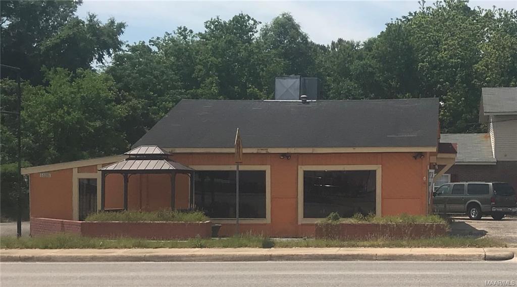 821 Daleville Avenue - Photo 1