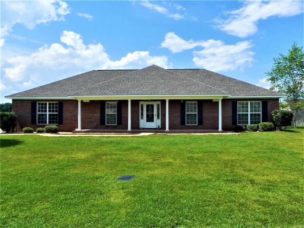 106 Stonehedge Drive - Photo 1