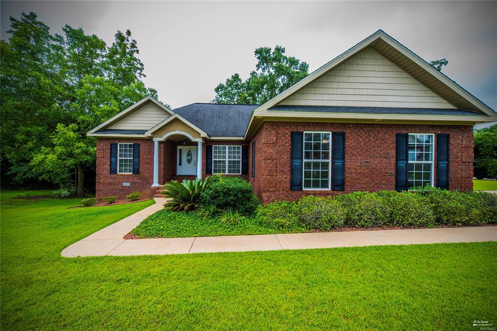 200 Dogwood Drive - Photo 1
