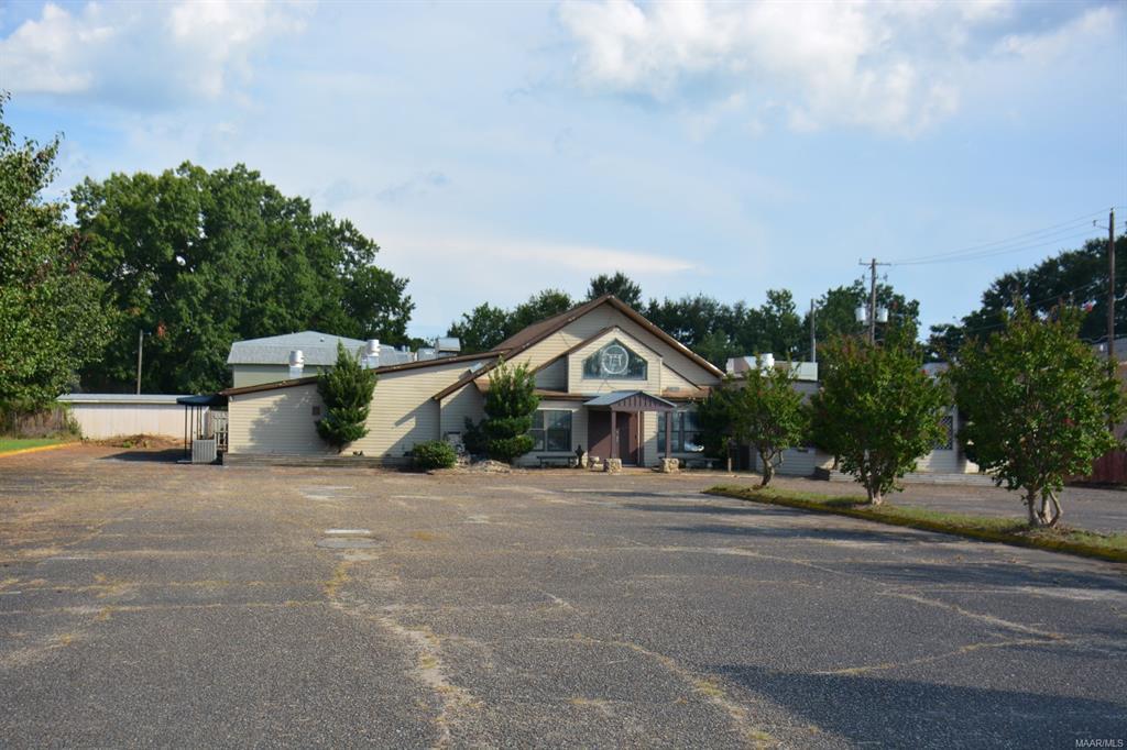 1016 Rucker Boulevard - Photo 1