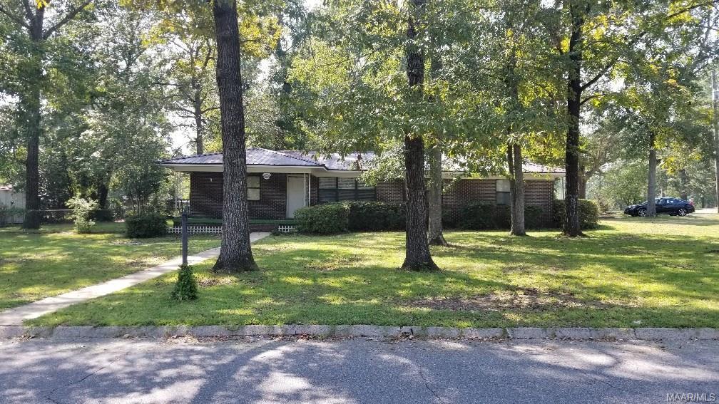 1000 Fairlane Drive - Photo 1