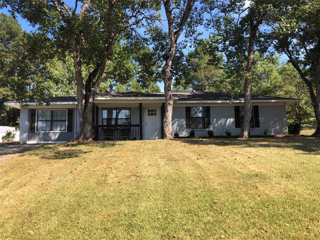 321 Cherry Lane - Photo 1