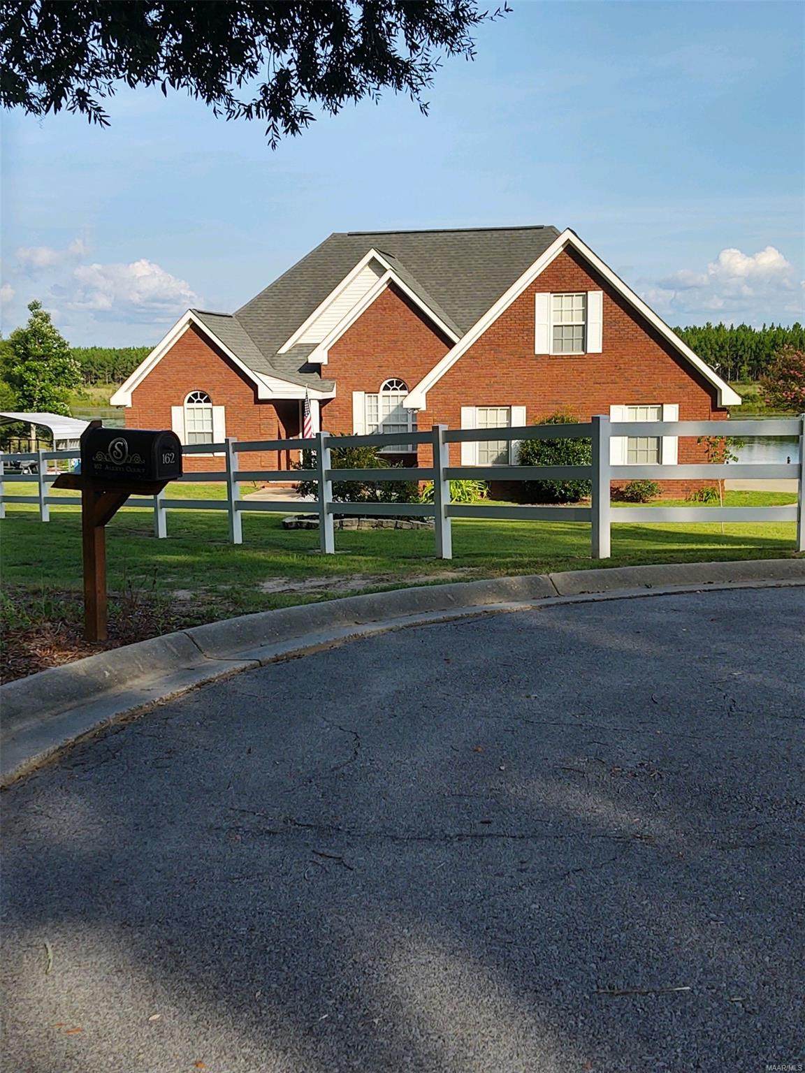 156 Alexys Court - Photo 1