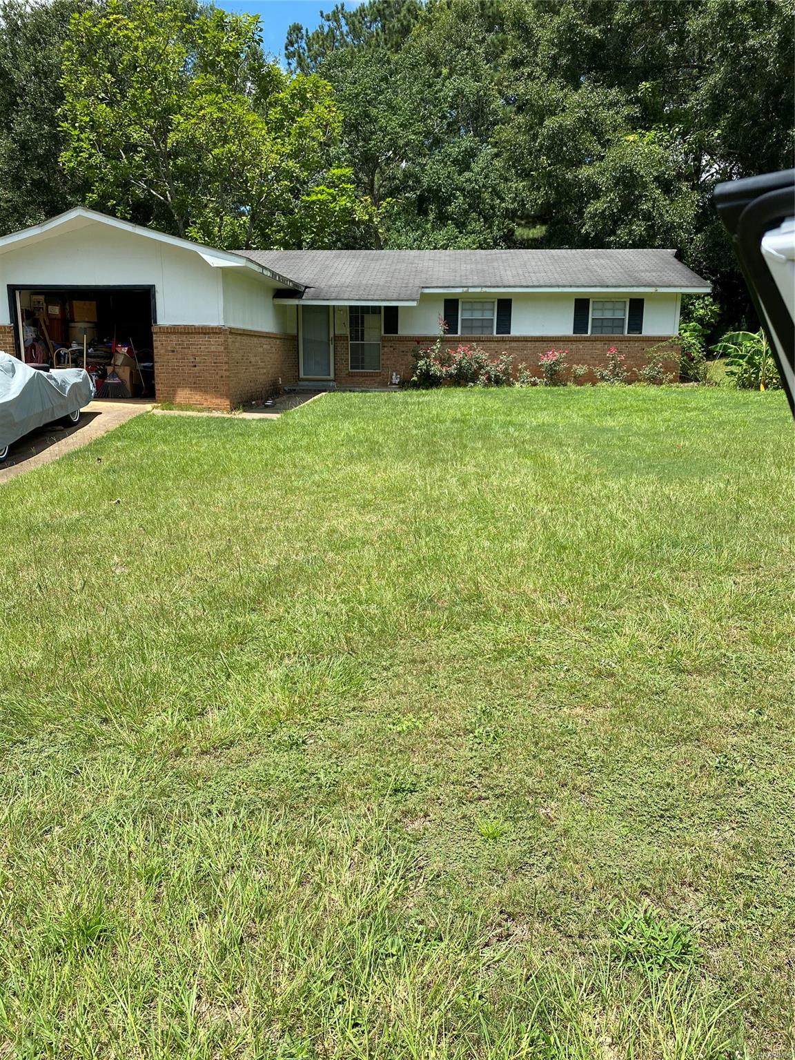 227 Yellowleaf Drive - Photo 1