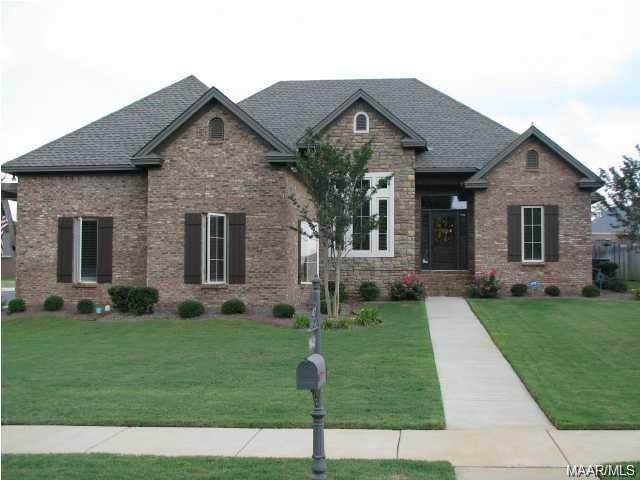 9642 Farnham Drive - Photo 1
