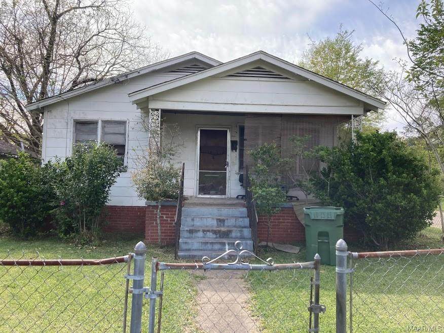 1402 Bragg Street - Photo 1