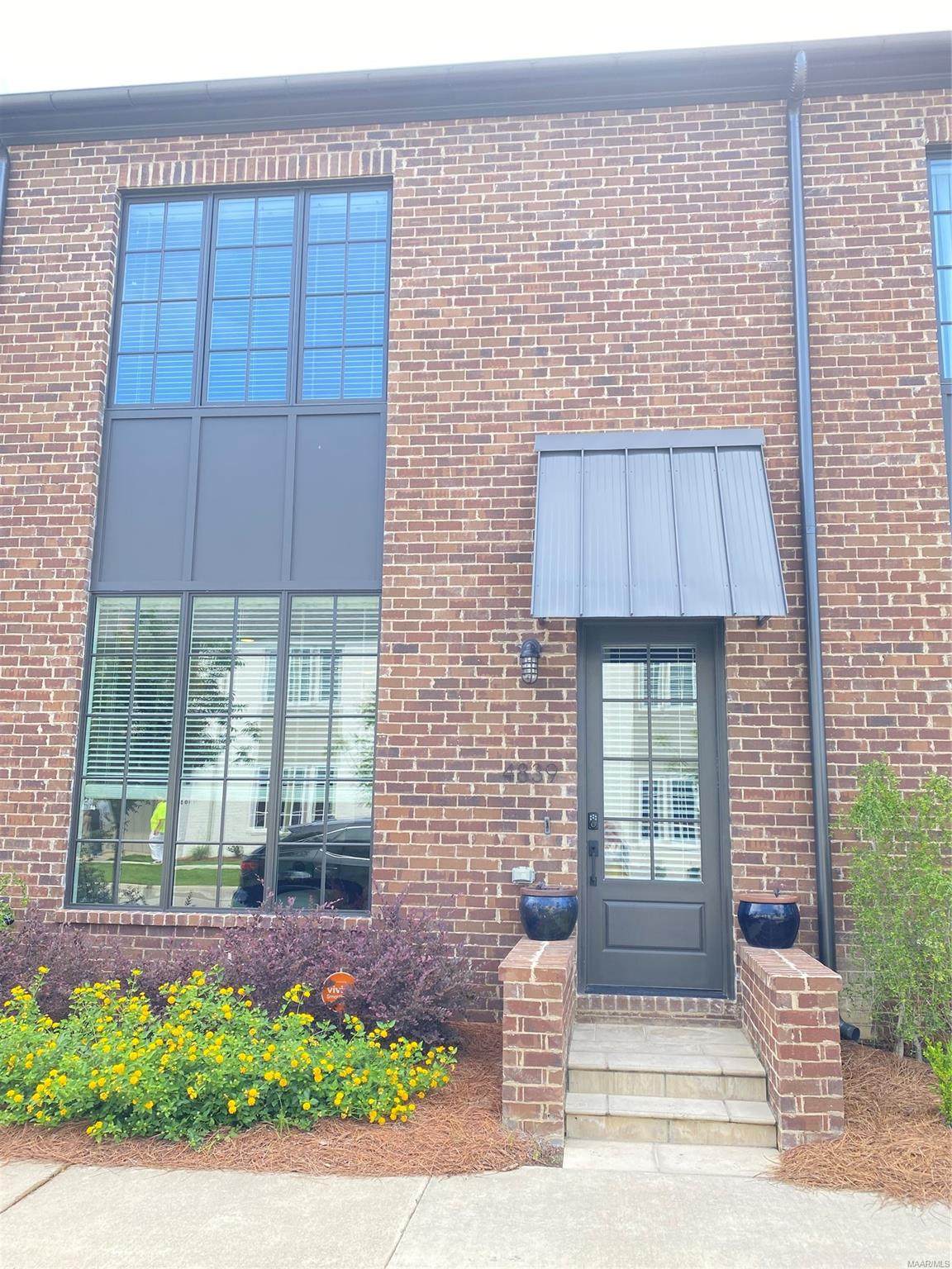 4839 Upper James Street - Photo 1