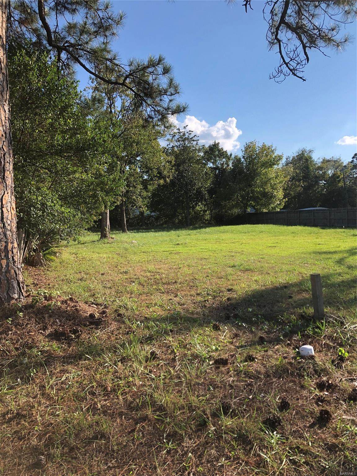 1112 Highland Avenue - Photo 1