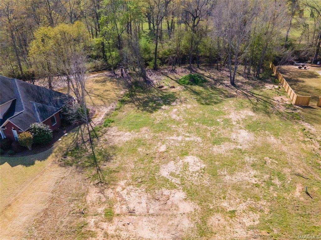 2528 Wyngate Drive - Photo 1