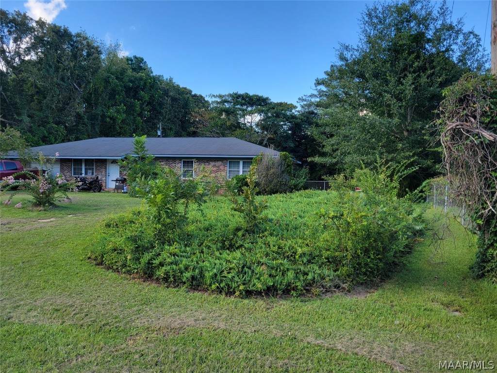 1953 Will Logan Road - Photo 1