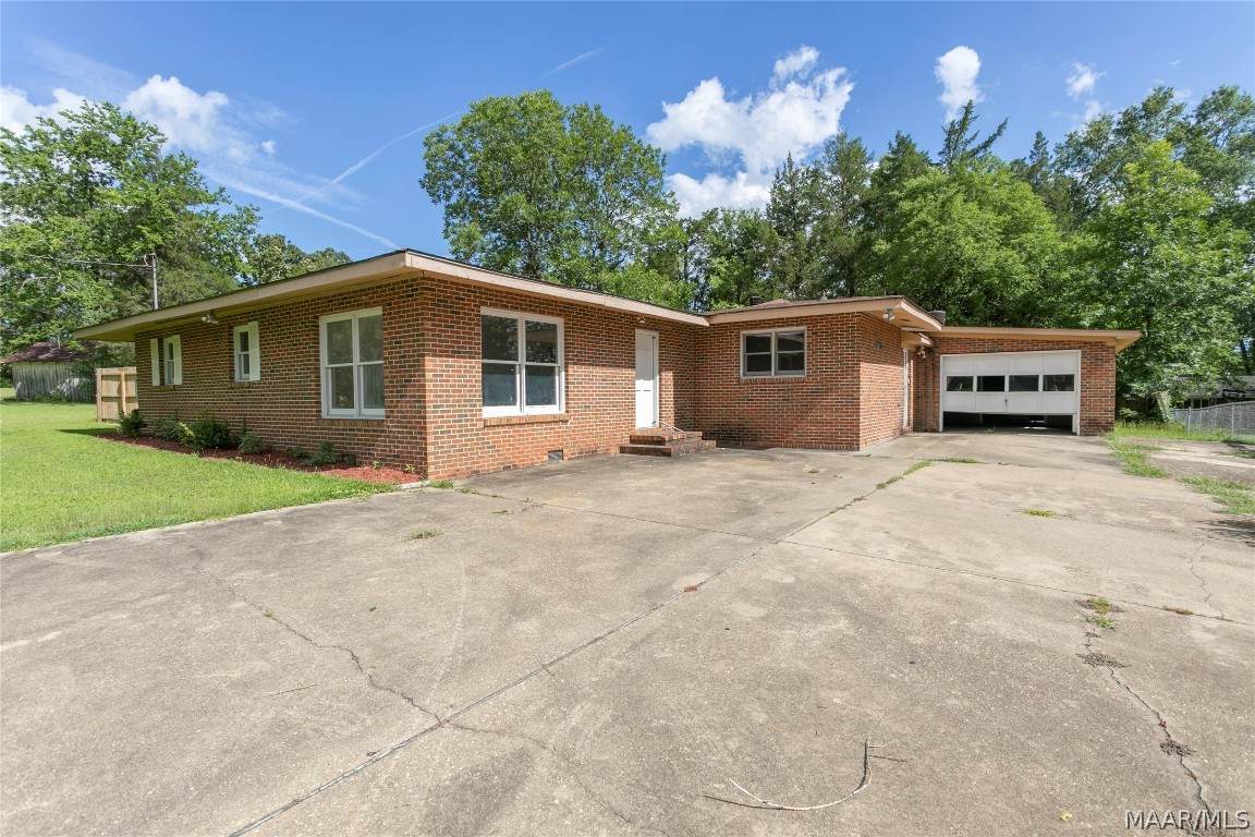 410 Birch Avenue - Photo 1