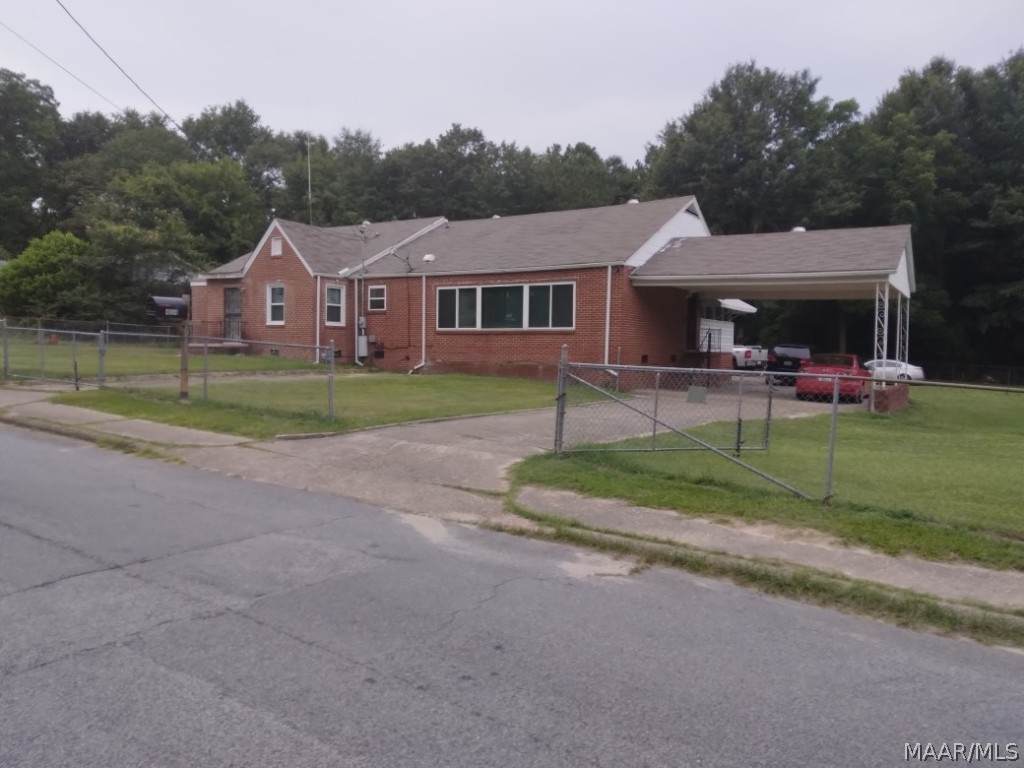 404 Brown Street - Photo 1