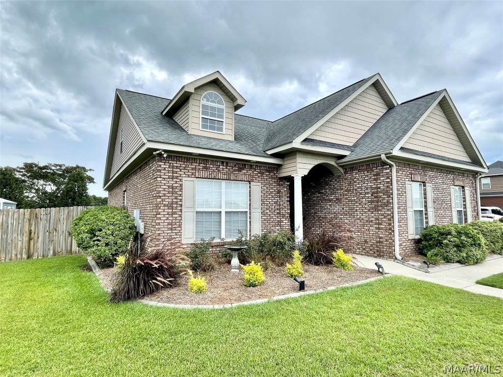 137 Grey Fox Trail - Photo 1