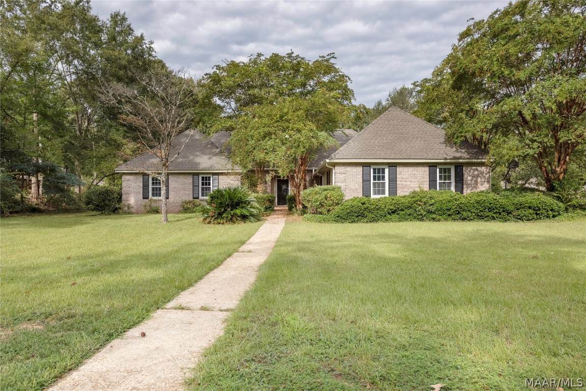 202 Evergreen Street - Photo 1