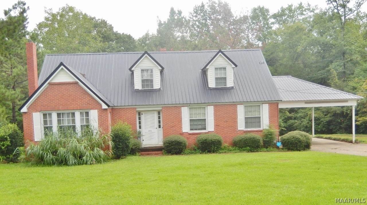 212 Country Club Drive - Photo 1