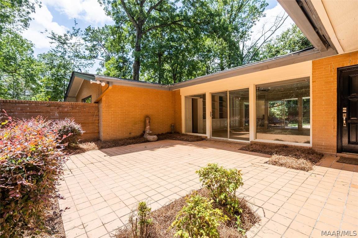 1826 Croom Drive - Photo 1
