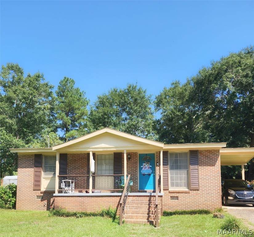 565 Willa Street - Photo 1