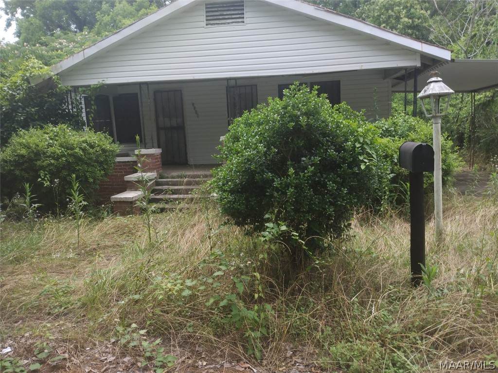 1605 1/2 Weaver Street - Photo 1