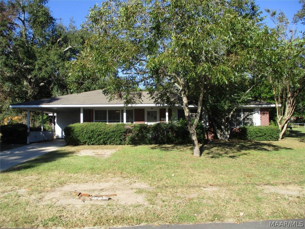 284 Mcdonald Avenue - Photo 1