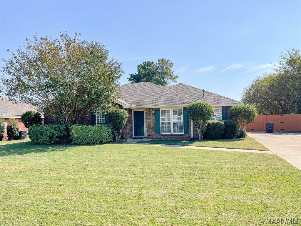 607 Ingleside Way - Photo 1