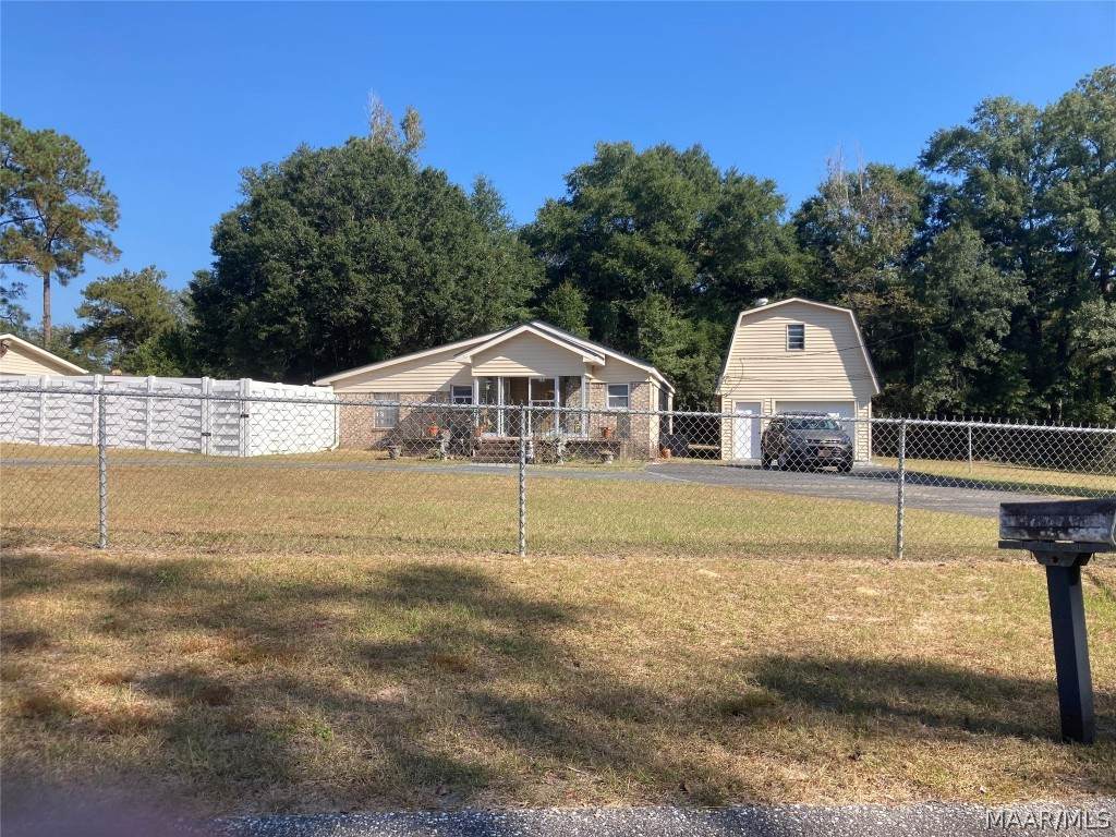 193 Caribou Street - Photo 1