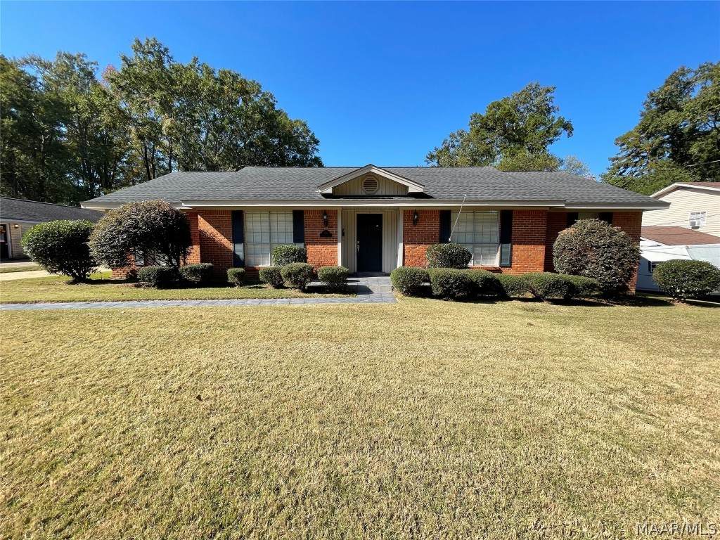 520 Larkin Lane - Photo 1