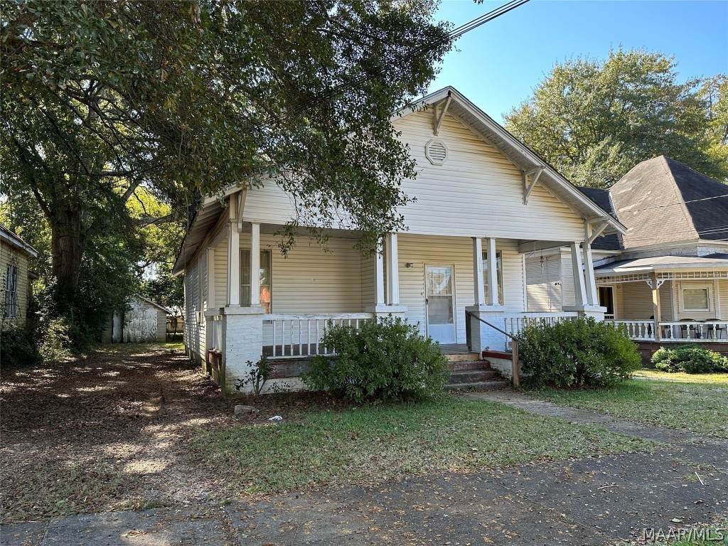 1918 Plum Street - Photo 1