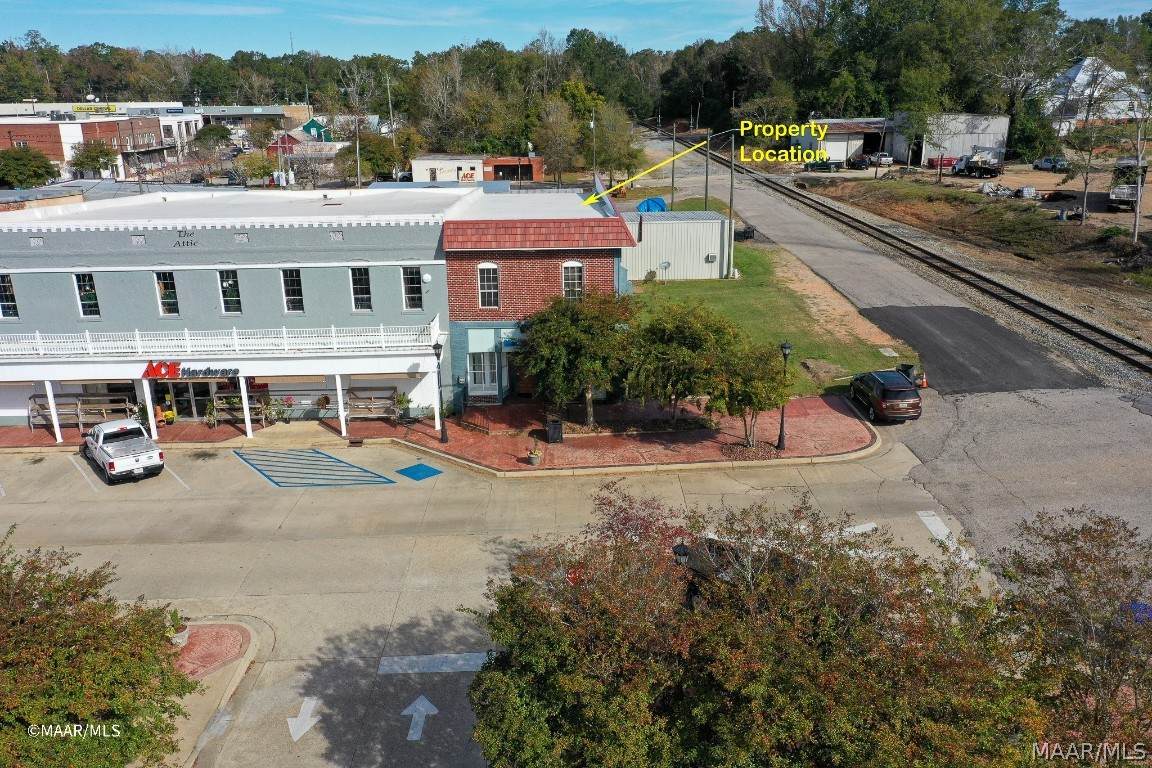 10 Wilson Avenue - Photo 1
