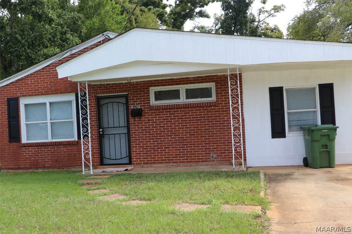306 Milton Road - Photo 1