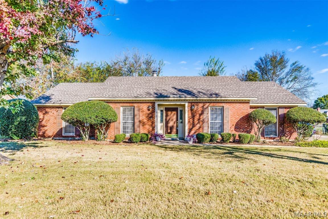 2109 Sagewood Drive - Photo 1