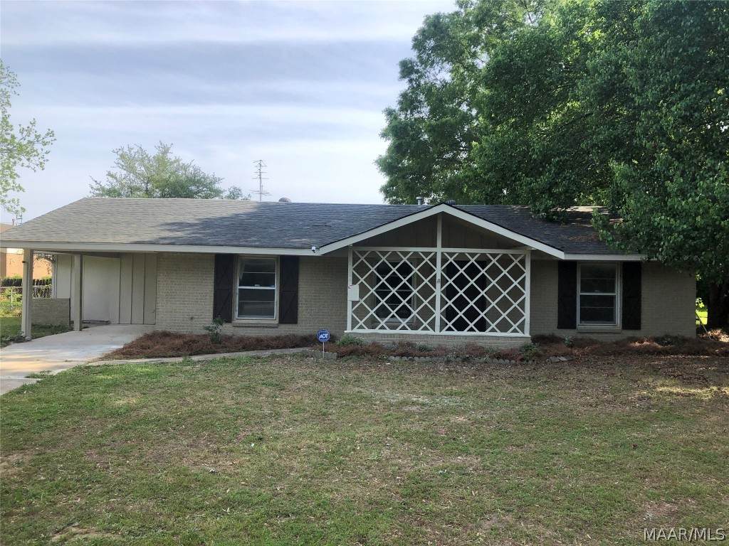 656 Wesley Drive - Photo 1