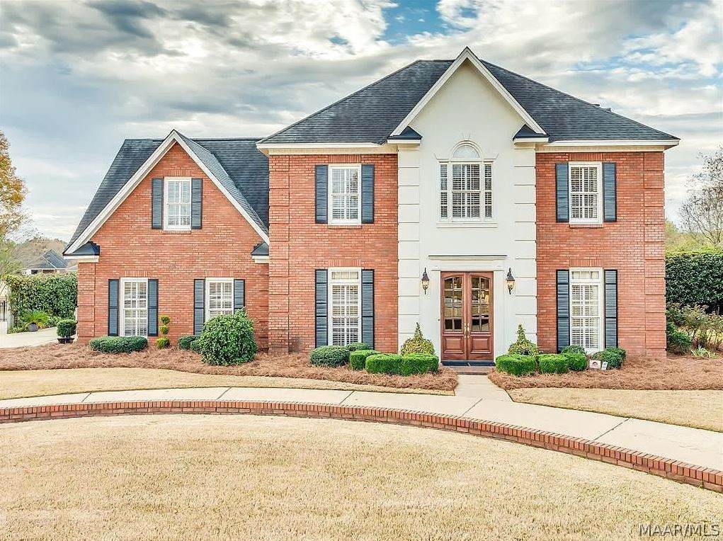 9500 Heathrow Drive - Photo 1