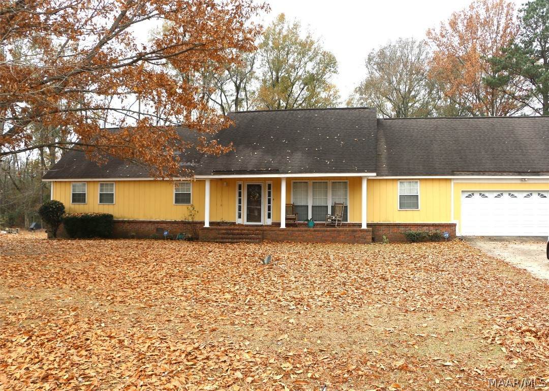 2521 Parkway Drive - Photo 1