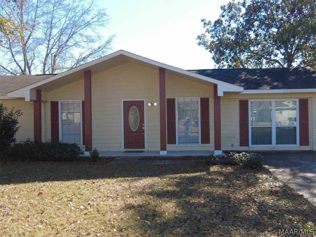 602 Carr Circle - Photo 1