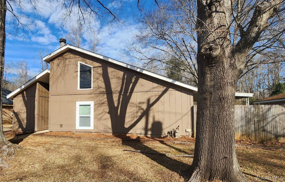 1008 Burbank Drive - Photo 1