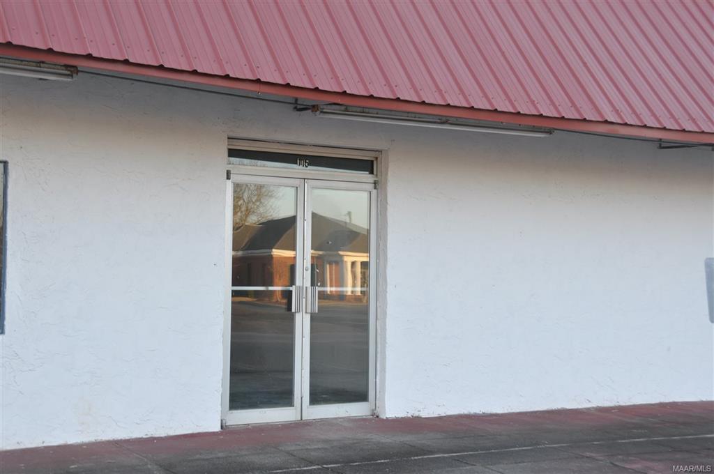 113 & 115 Mckinnon Street - Photo 1