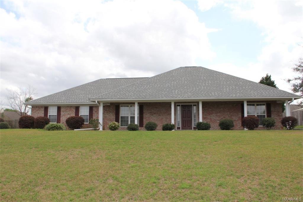 300 Daphne Drive - Photo 1