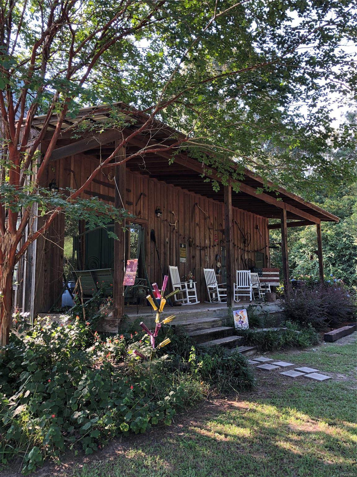 400 Pinehurst Street - Photo 1