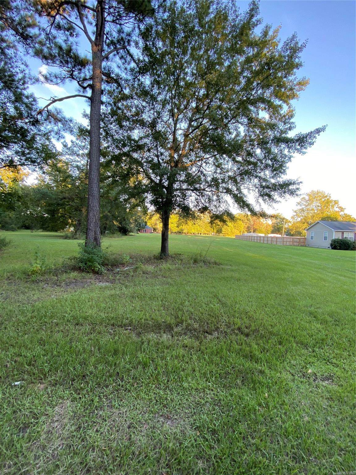 6146 Woodley Circle - Photo 1