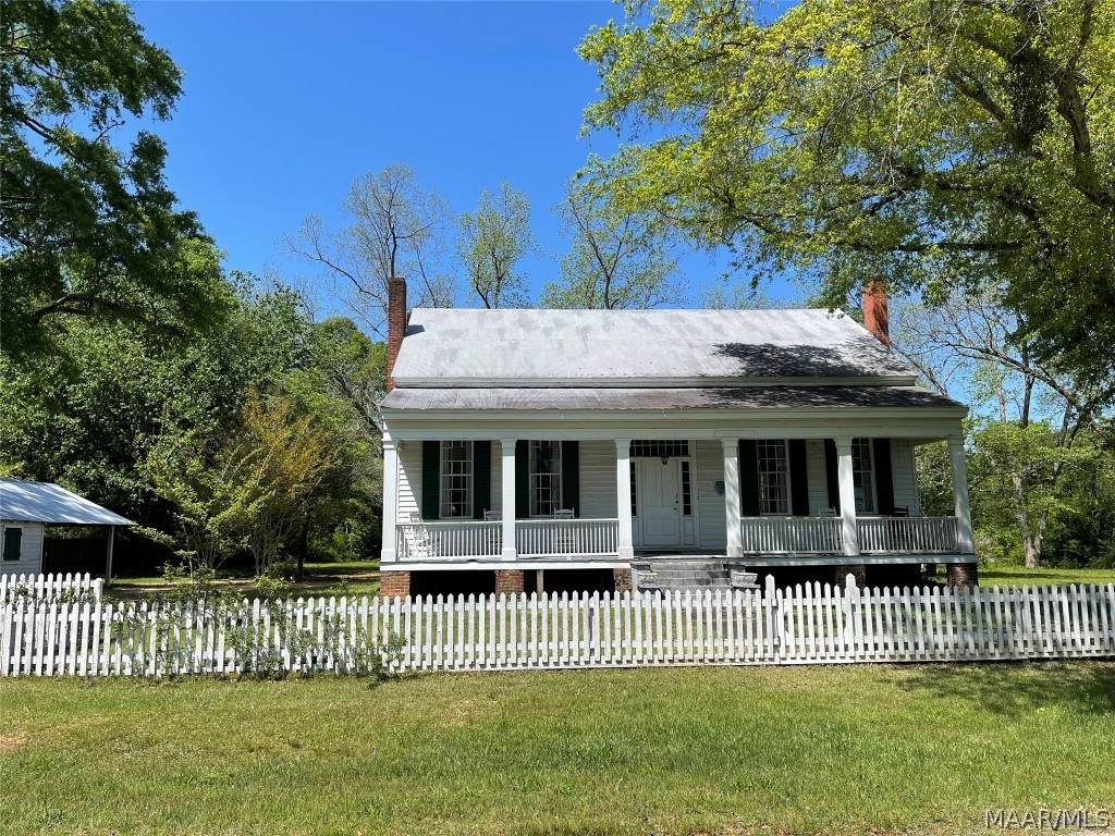 324 Centenary Street - Photo 1