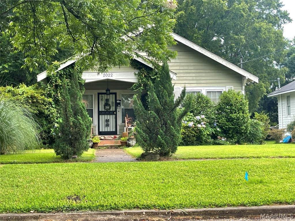 2022 St Charles Avenue - Photo 1