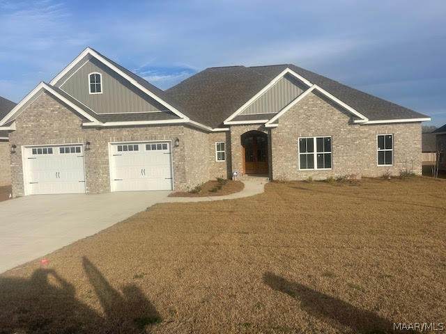 307 Lakes Drive - Photo 1