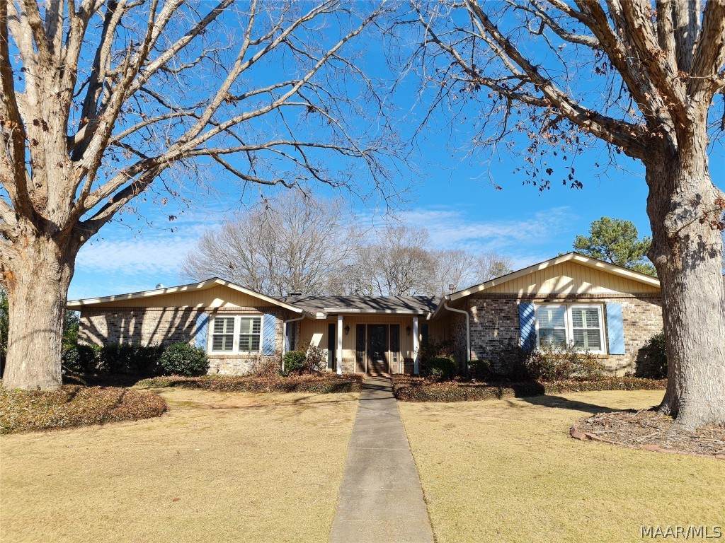 4419 Chrystan Road - Photo 1