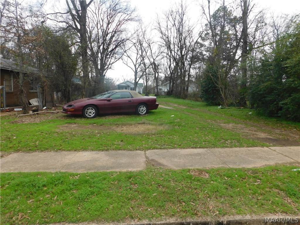 701 Clinton Street - Photo 1