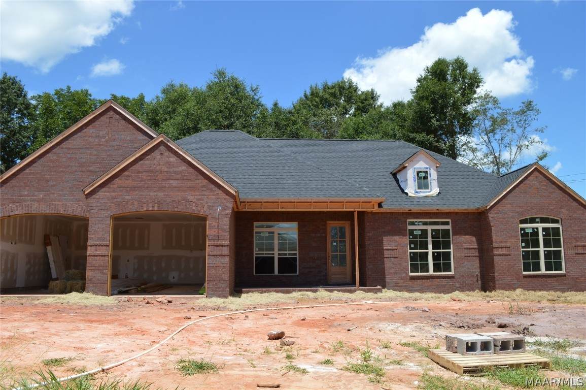 100 Bella Drive - Photo 1