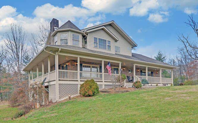 1272 Sky Trek Dr - Photo 1