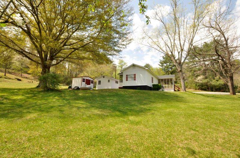 279 Matheson Cove Road - Photo 1