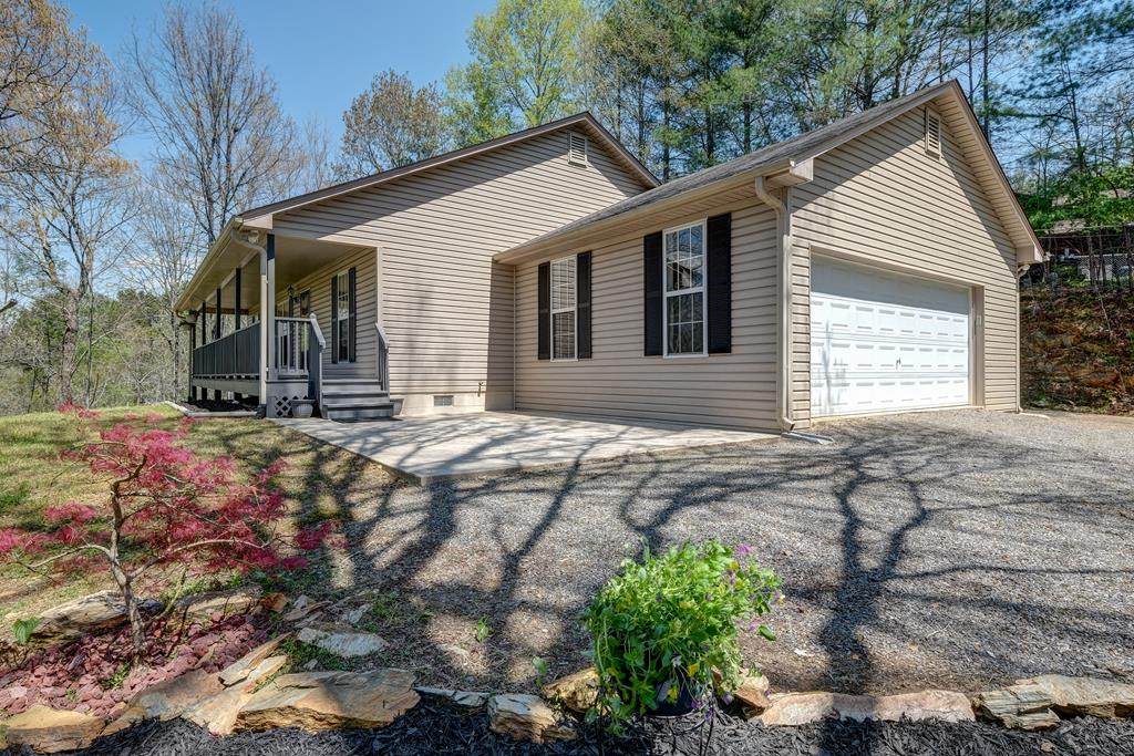 95 Hollow Drive - Photo 1
