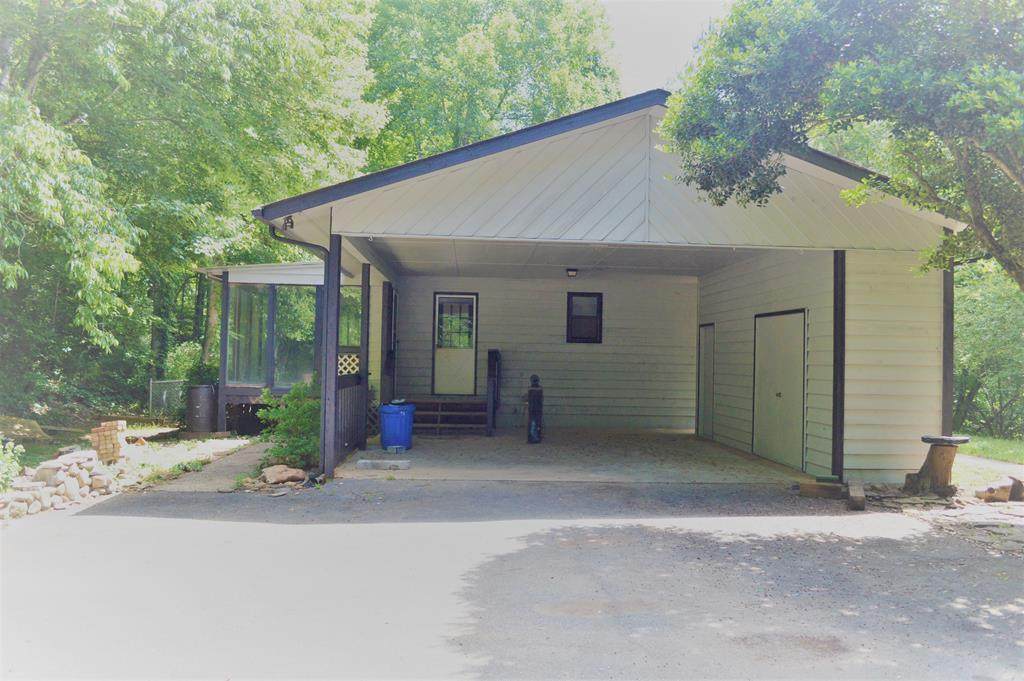 1777 Tanglewood Road - Photo 1