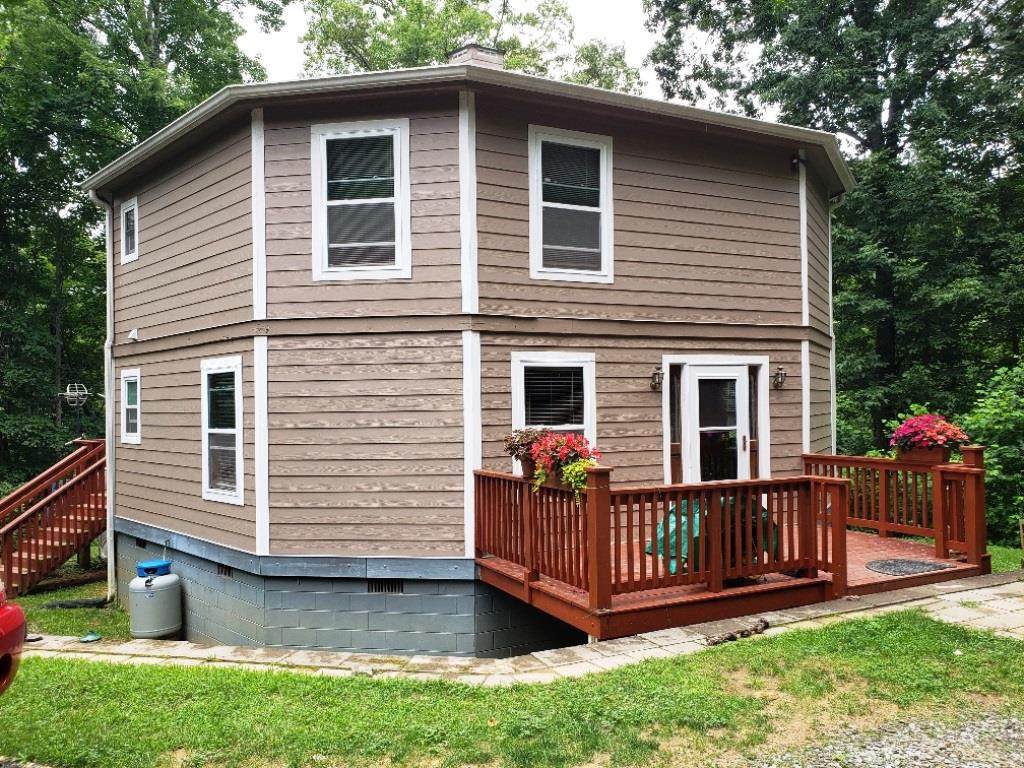 217 Beaver Pond Dr - Photo 1